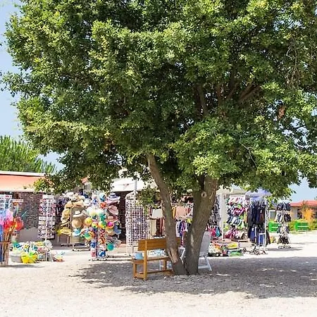 キャンプ場 Mobile Homes Sunrise Park Umag